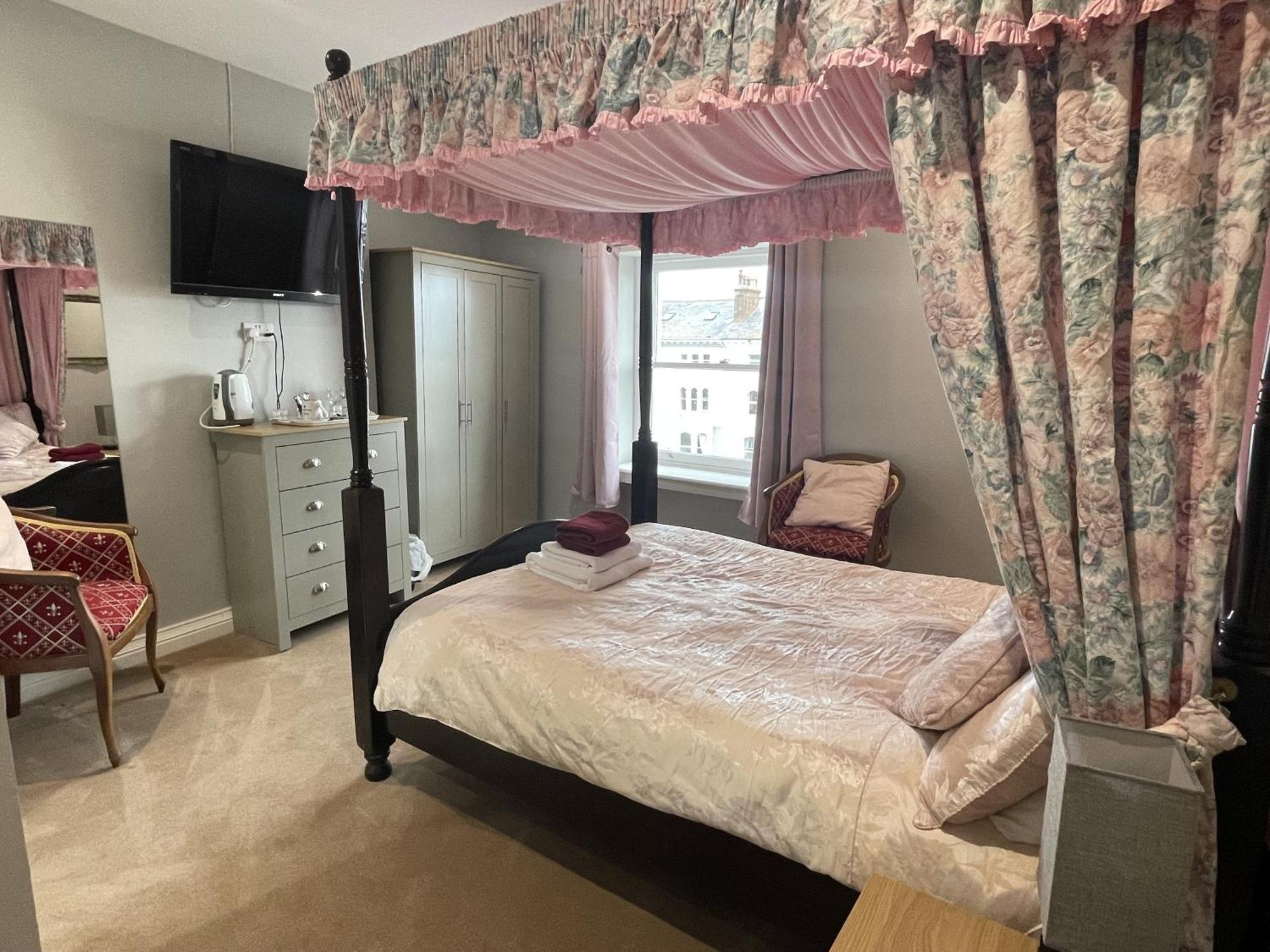 Bed and Breakfast White Court Llandudno Pokoj fotografie